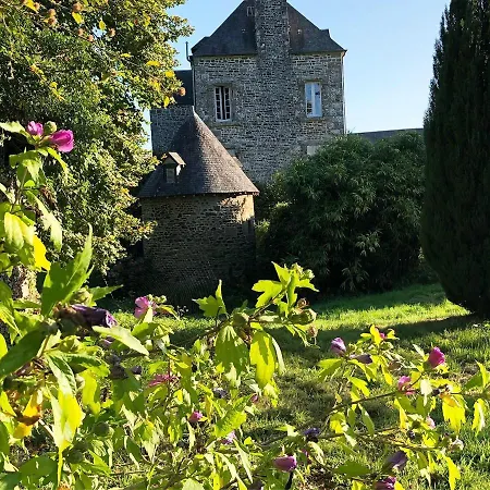 Château D'isigny D'hôtes De Charme Près Du Mont-saint-michel Et De La Bretagne Bed & Breakfast