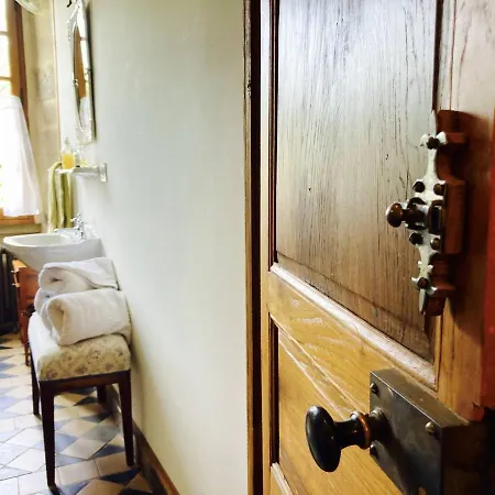 Chateau Isigny: Boutique Near Mont Saint Michel 4* Isigny-le-Buat