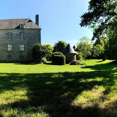 Chateau Isigny, Ideal Pour Les Familles Avec Enfants Et Les Animaux De Compagnie, Situe A Proximite Du Mont Saint-Michel