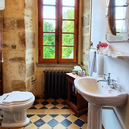 Château D'isigny D'hôtes De Charme Près Du Mont-saint-michel Et De La Bretagne Bed & Breakfast Isigny-le-Buat