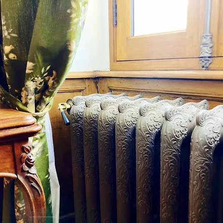 Chateau Isigny, Sejour En Famille, Enfants & Chiens Bienvenus, Family Holidays, Children & Dogs Welcome