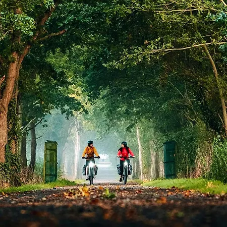 Château D Romantique Et Nature Près Du Mont-saint-michel 3* Isigny-le-Buat