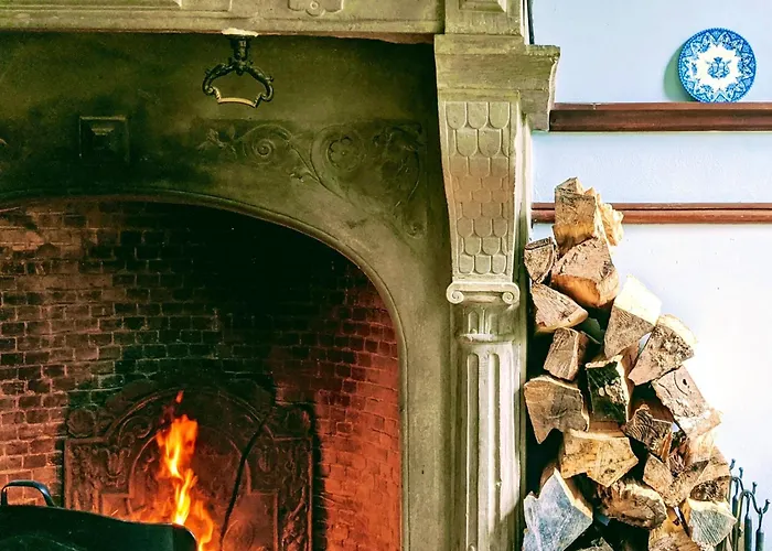 Chateau D Isigny Sejour Romantique Et Nature Pres Du Mont-Saint-Michel فندق مبيت وإفطار 3*