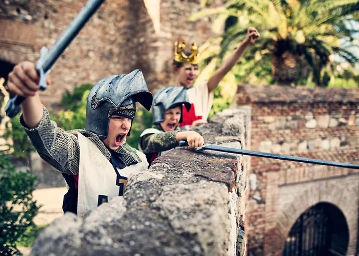 Chateau D Isigny Sejour Romantique Et Nature Pres Du Mont-Saint-Michel 3*