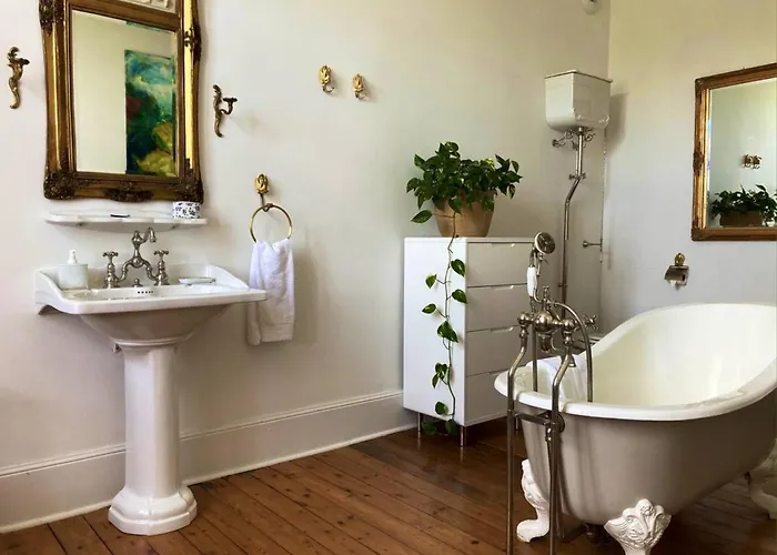 Chateau D Isigny Sejour Romantique Et Nature Pres Du Mont-Saint-Michel 3* Isigny-le-Buat