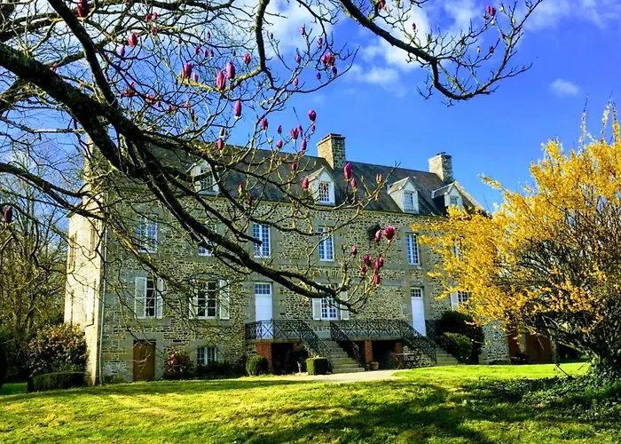 Bed & Breakfast Chateau Isigny: Boutique Near Mont Saint Michel 3*