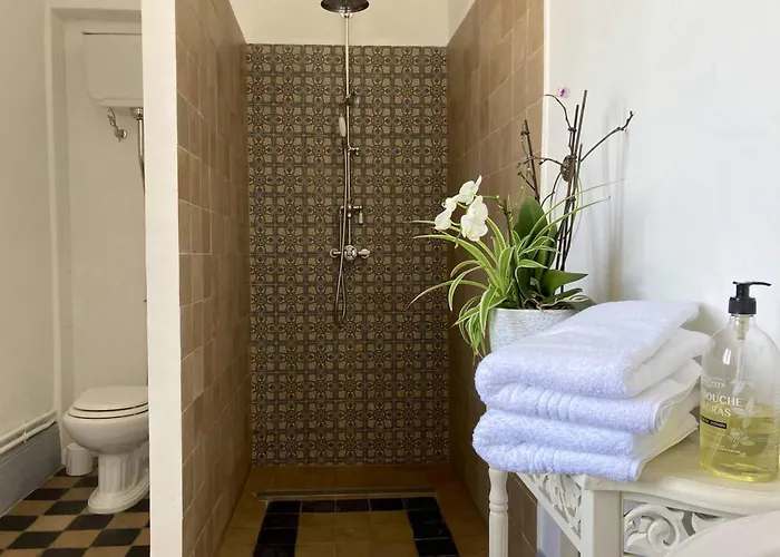 Chateau D Isigny Sejour Romantique Et Nature Pres Du Mont-Saint-Michel فندق مبيت وإفطار 3*