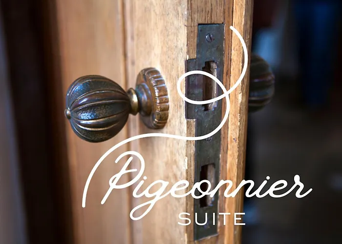 Chateau D Isigny Sejour Romantique Et Nature Pres Du Mont-Saint-Michel فندق مبيت وإفطار